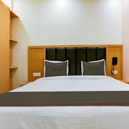 Collecion O White House Hotel New Delhi Ngoại thất bức ảnh